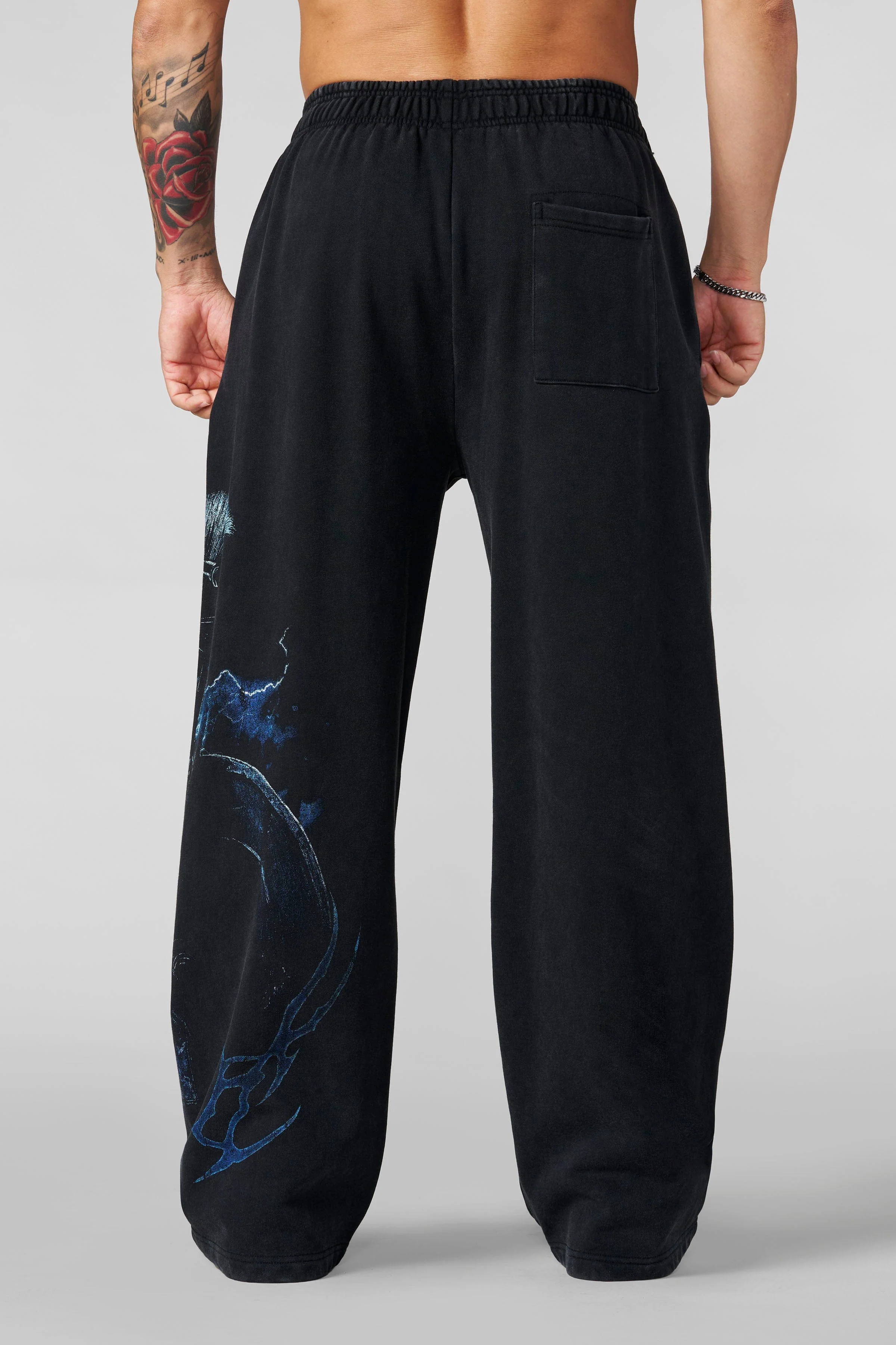 2097 - YLA x Axel - Spartan Sweats - Image 8