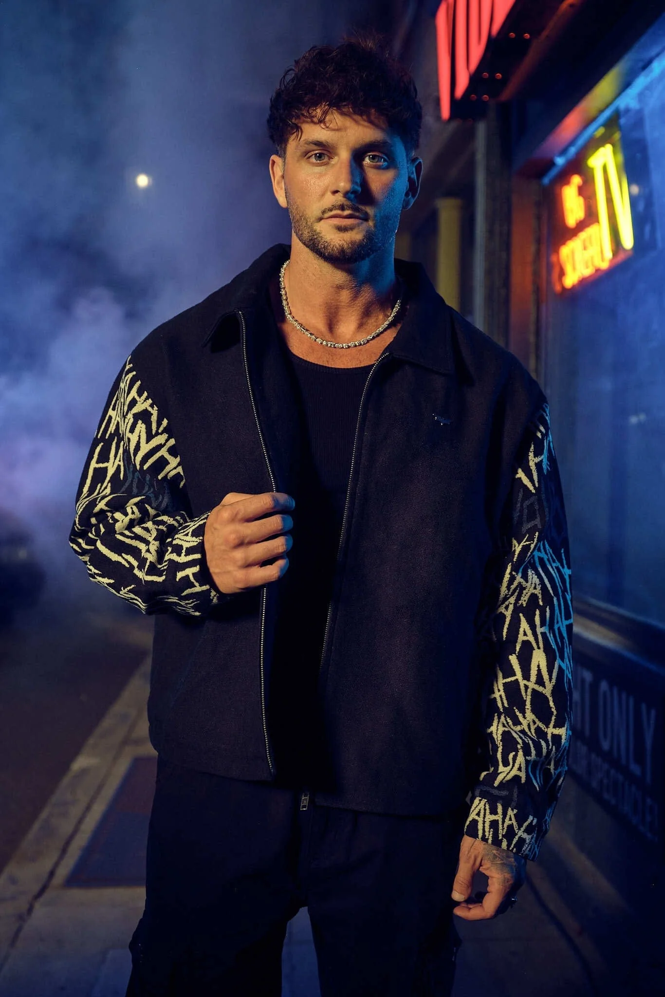 5177 - Batman Limited Edition Tapestry Jackets - Image 6