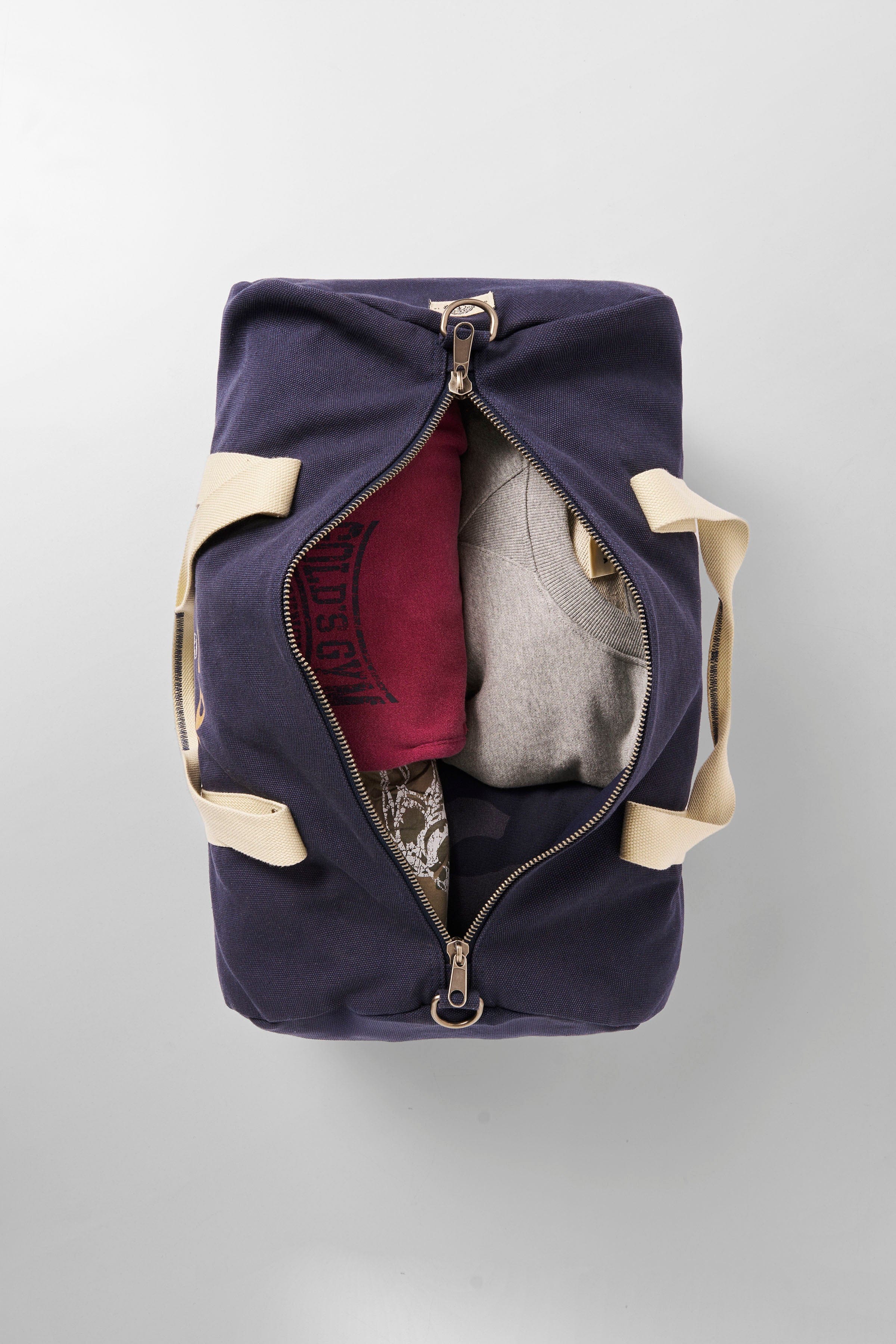 9045 - Gold's Iron Legacy Canvas Bags - June 16th - Image 5
