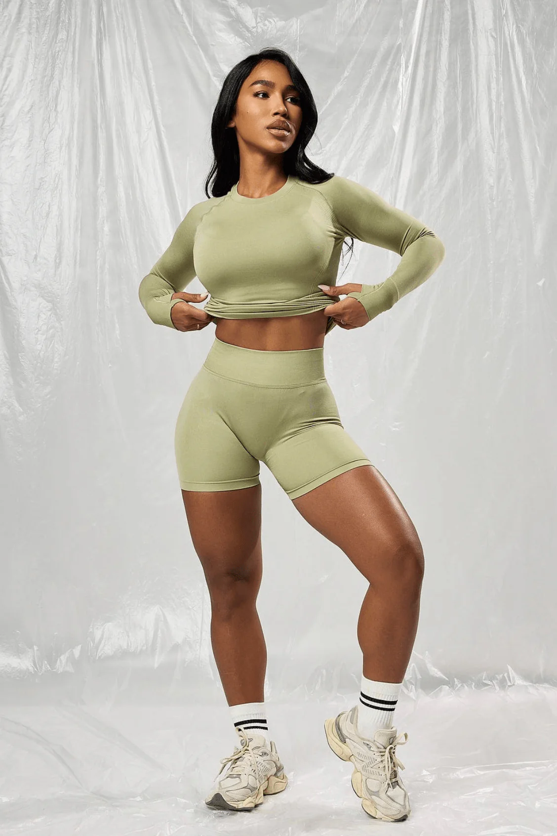 W128 Legacy Seamless Shorts - Image 4