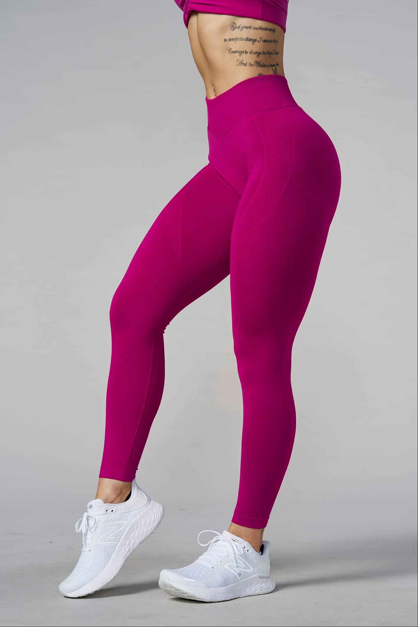 W252 Curve Hourglass Leggings Summer 26' - June 23