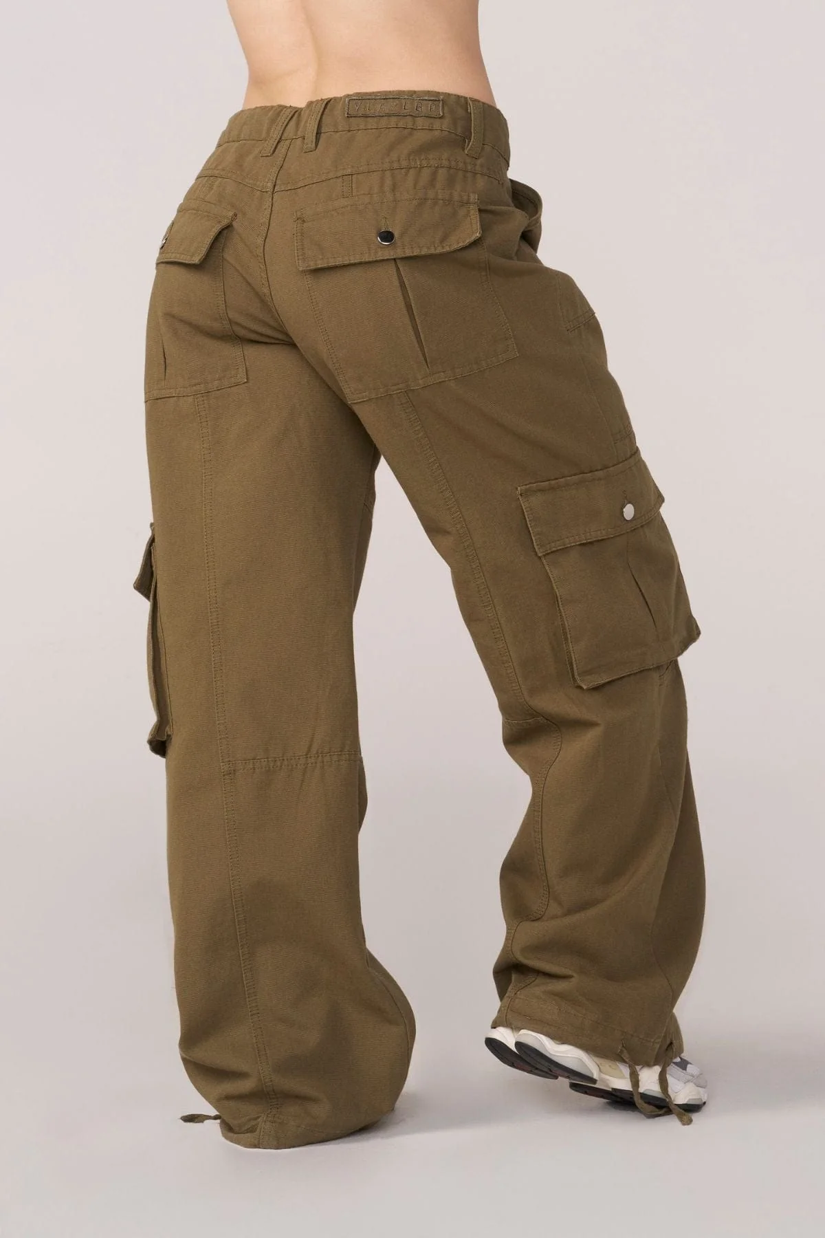 W259 LB Cargos - Image 4