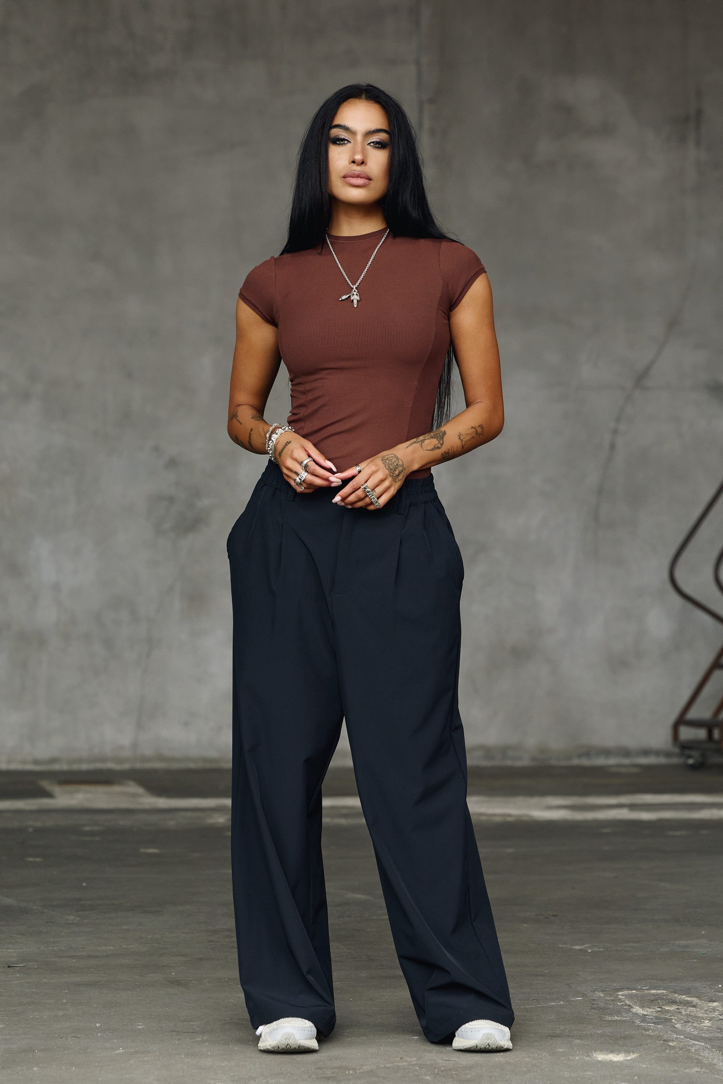 W4270 Ribbed Mock Neck Tee - Image 5