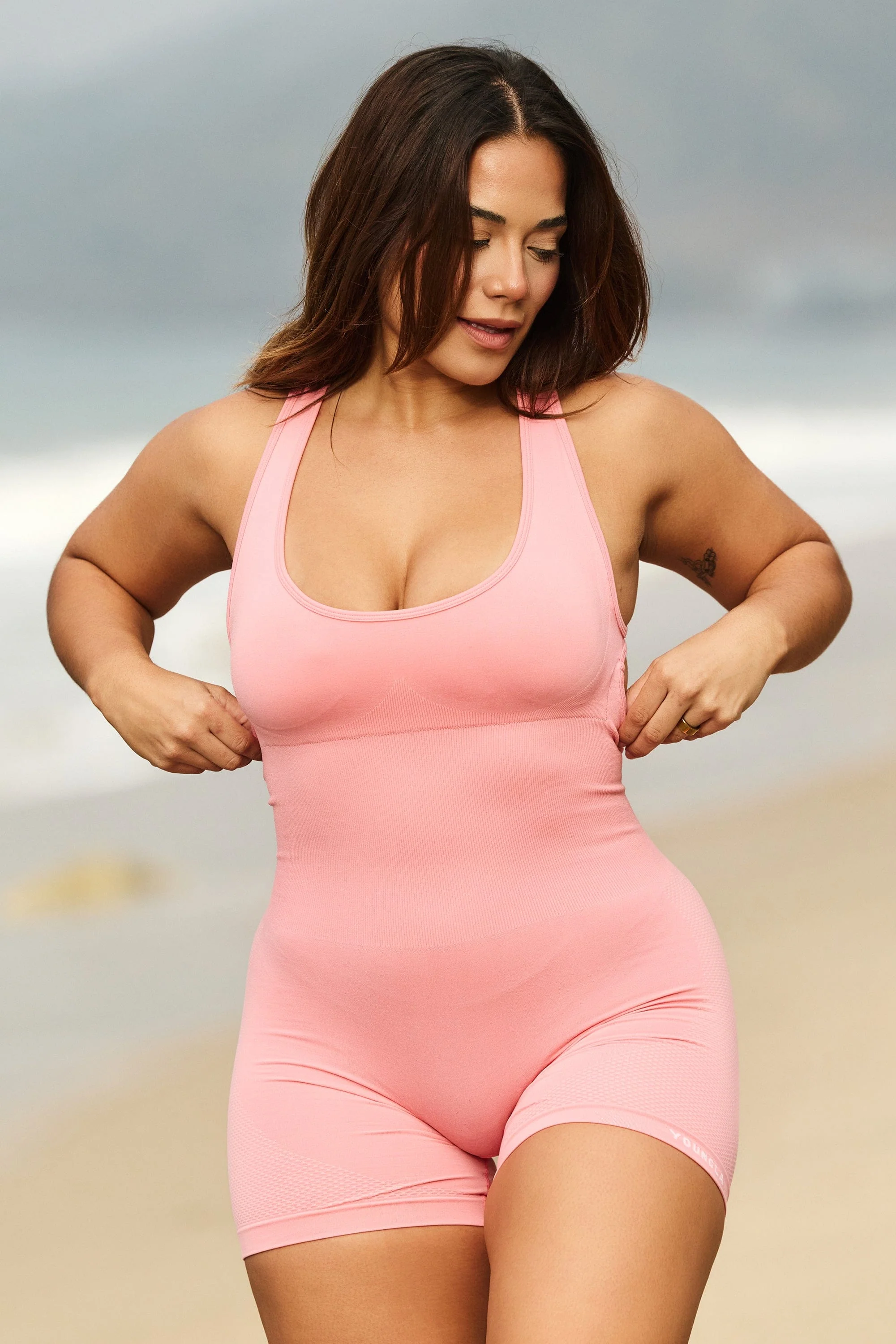 W7002 - Curve Seamless Romper - Image 4